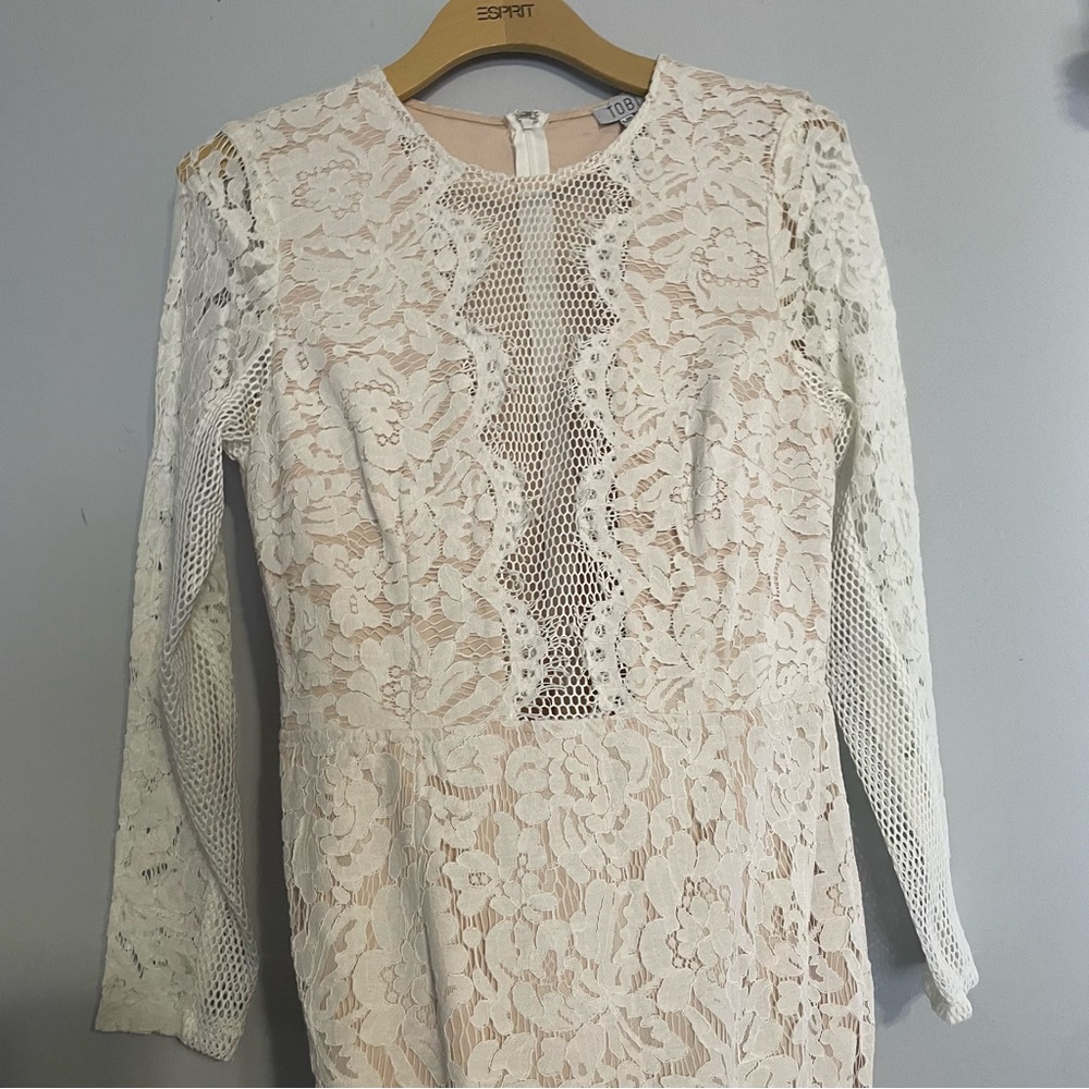 Tobi White Lace Mini Dress Size Large - Picture 4 of 12